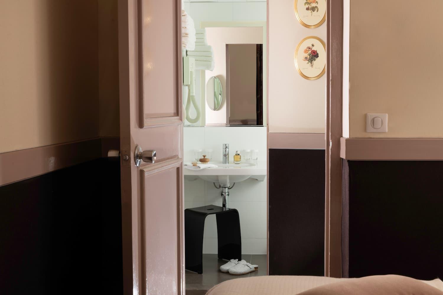 Des Marronniers 3* Parigi